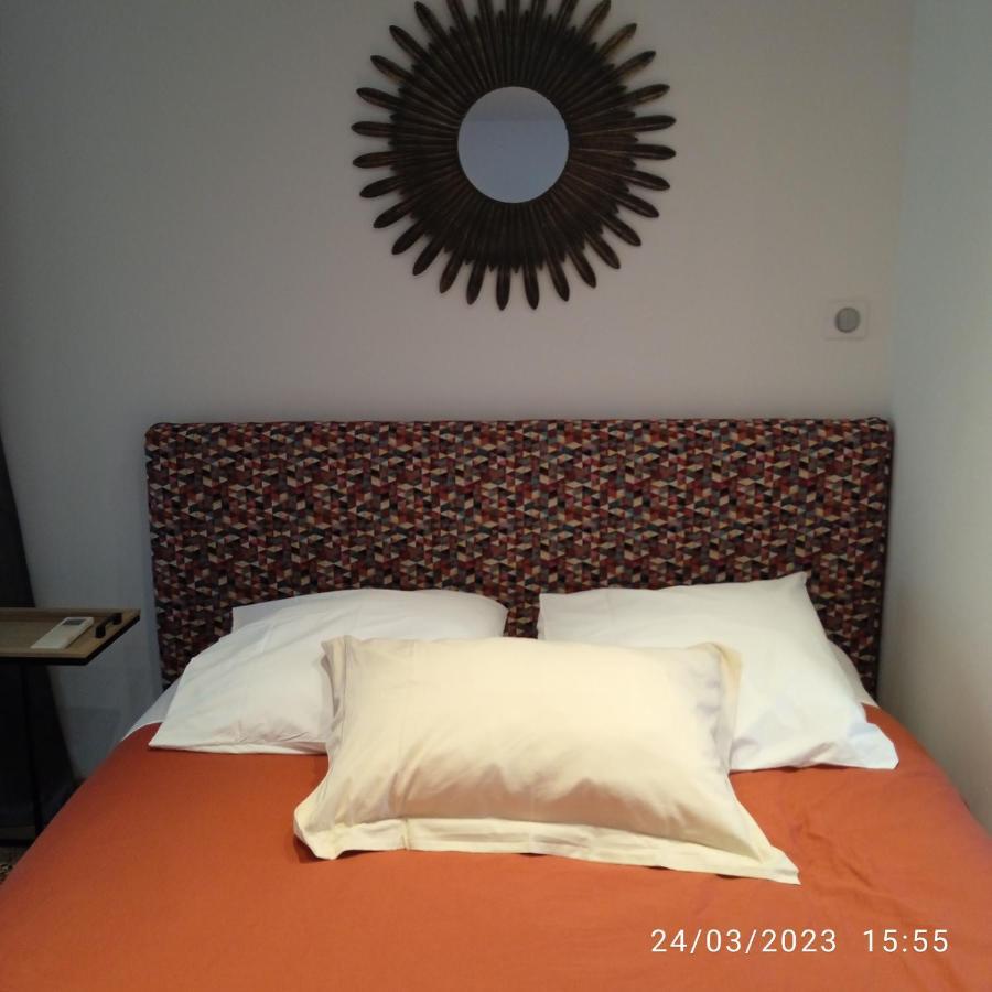 Les Terrasses Des Anthenors Bed & Breakfast Ensues-la-Redonne Exterior photo